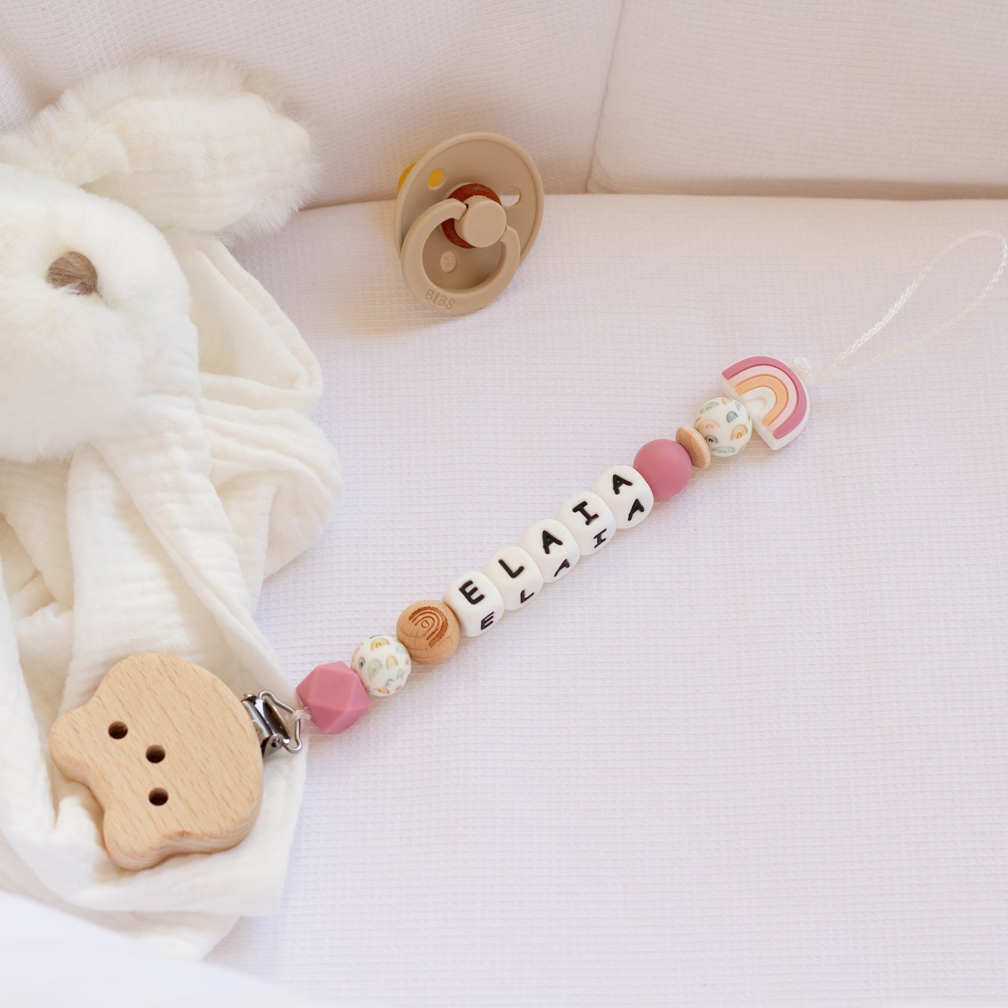 Attache tétine fantaisie sur-mesure